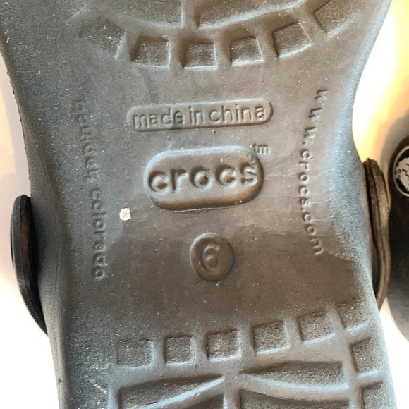 Crocs sandals woman’s size 6 black  with adjustable strap - Picture 7 of 9
